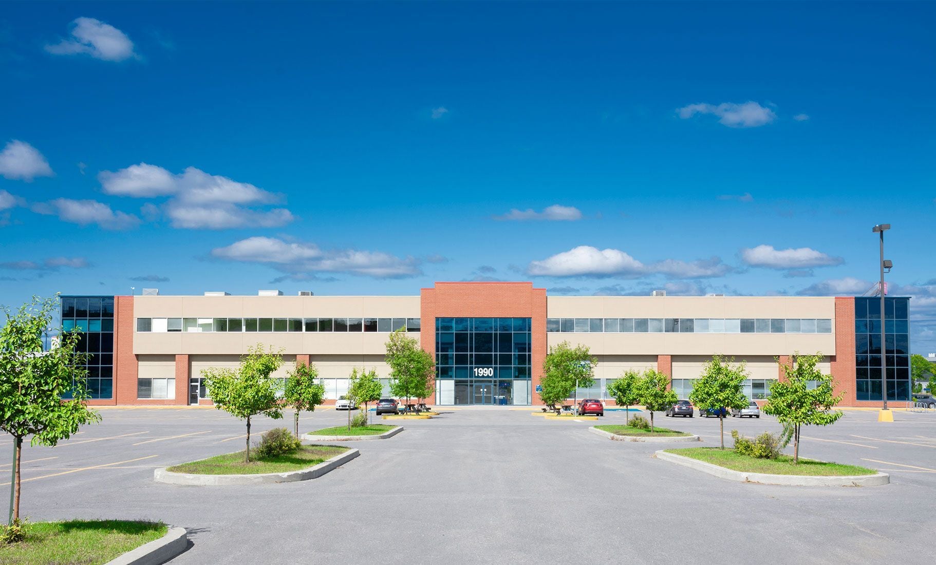 1990 5E Rue, Lévis, QC for lease Building Photo- Image 1 of 4