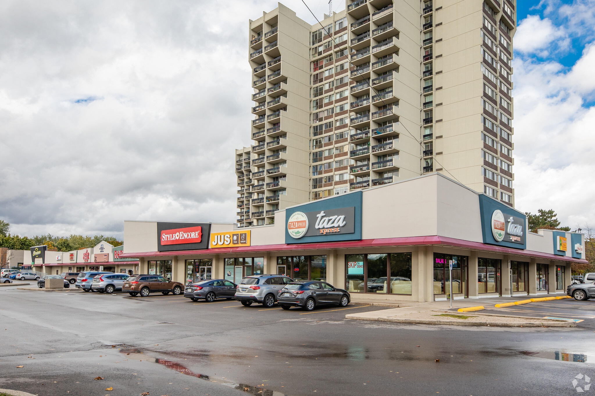 1289 Marlborough Ct, Oakville, ON for sale Primary Photo- Image 1 of 1