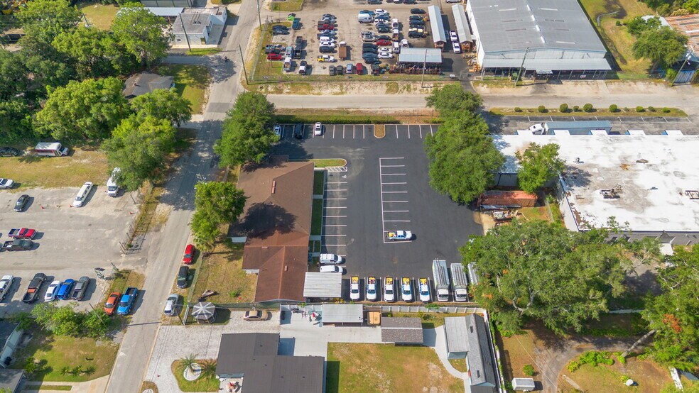 2820 Spring Glen Rd, Jacksonville, FL à vendre - Photo du bâtiment - Image 2 de 48