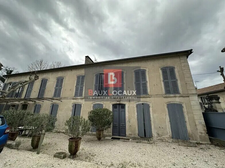 Office in Avignon for lease - Building Photo - Image 3 of 7