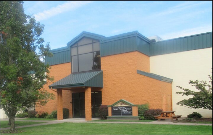 125-135 Silver Ln, Eugene, OR à vendre - Photo du bâtiment - Image 3 de 10