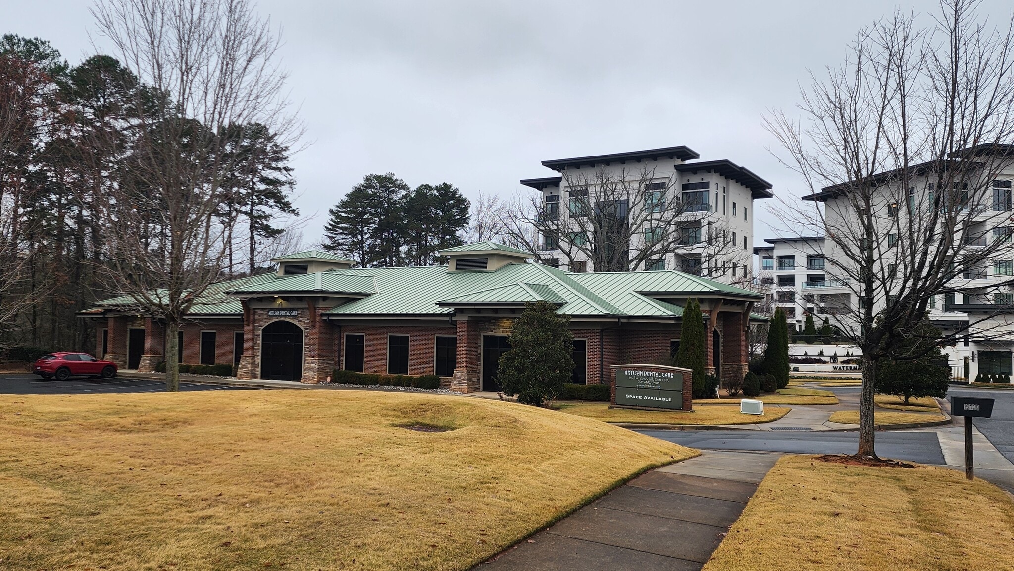 19735 Kunkleman Dr, Cornelius, NC for lease Primary Photo- Image 1 of 6