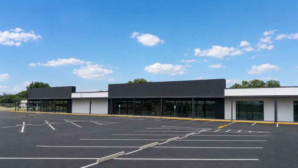 9411 North Fwy, Houston, TX for lease - Building Photo - Image 2 of 4
