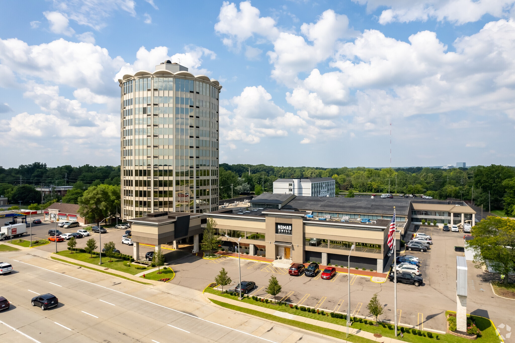 26555 Telegraph Rd, Southfield, MI for sale Building Photo- Image 1 of 17