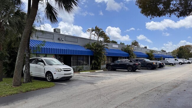 More details for 3628-3682 NW 16th St, Lauderhill, FL - Flex for Sale