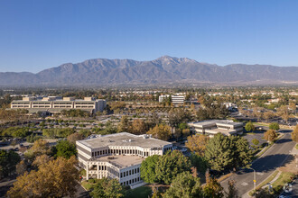 8300 Utica Ave, Rancho Cucamonga, CA - Aérien  Vue de la carte