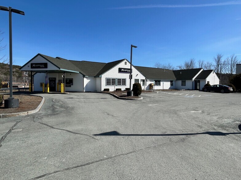 199 Heater Rd, Lebanon, NH à vendre - Photo du bâtiment - Image 3 de 9