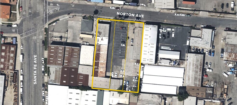 2800-2826 Norton Ave portefeuille de 3 propriétés à vendre sur LoopNet.ca - Photo du bâtiment - Image 1 de 1