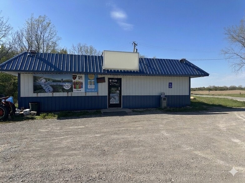 3497 E Sanilac Rd, Caro, MI for sale - Building Photo - Image 3 of 3