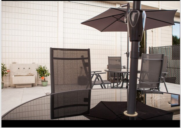 481 Atwood Ave, Cranston, RI à louer - Photo du bâtiment - Image 3 de 13