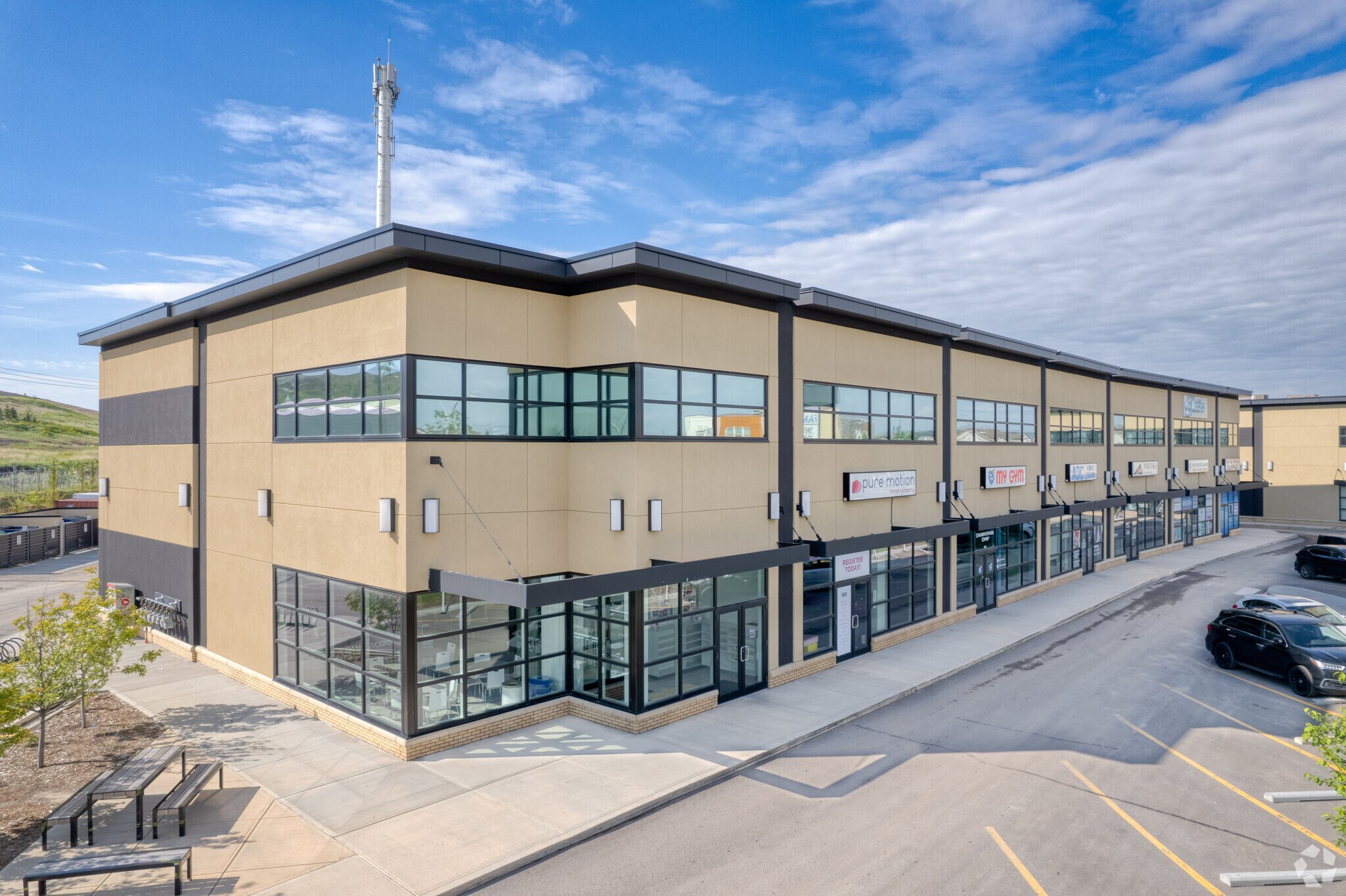 19606 Walden Blvd SE, Calgary, AB for sale Primary Photo- Image 1 of 1