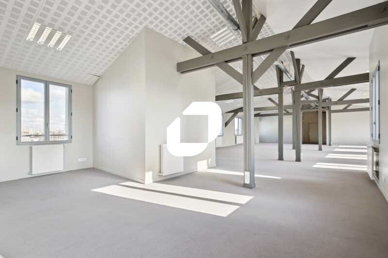 Office in Colombes for lease - Interior Photo - Image 2 of 14
