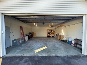 5200 S Cliff Ave, Sioux Falls, SD à louer Photo intérieure- Image 2 de 2