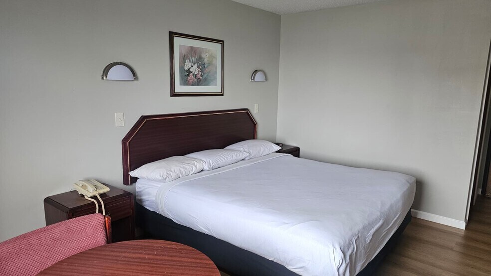 5 Cavalry Dr, Wenona, IL à vendre - Photo intérieure - Image 3 de 9