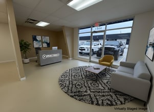 1772 W Sunset Ave, Springdale, AR for lease Interior Photo- Image 2 of 9