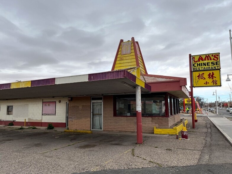2124 Central Ave, Albuquerque, NM for sale - Building Photo - Image 2 of 9