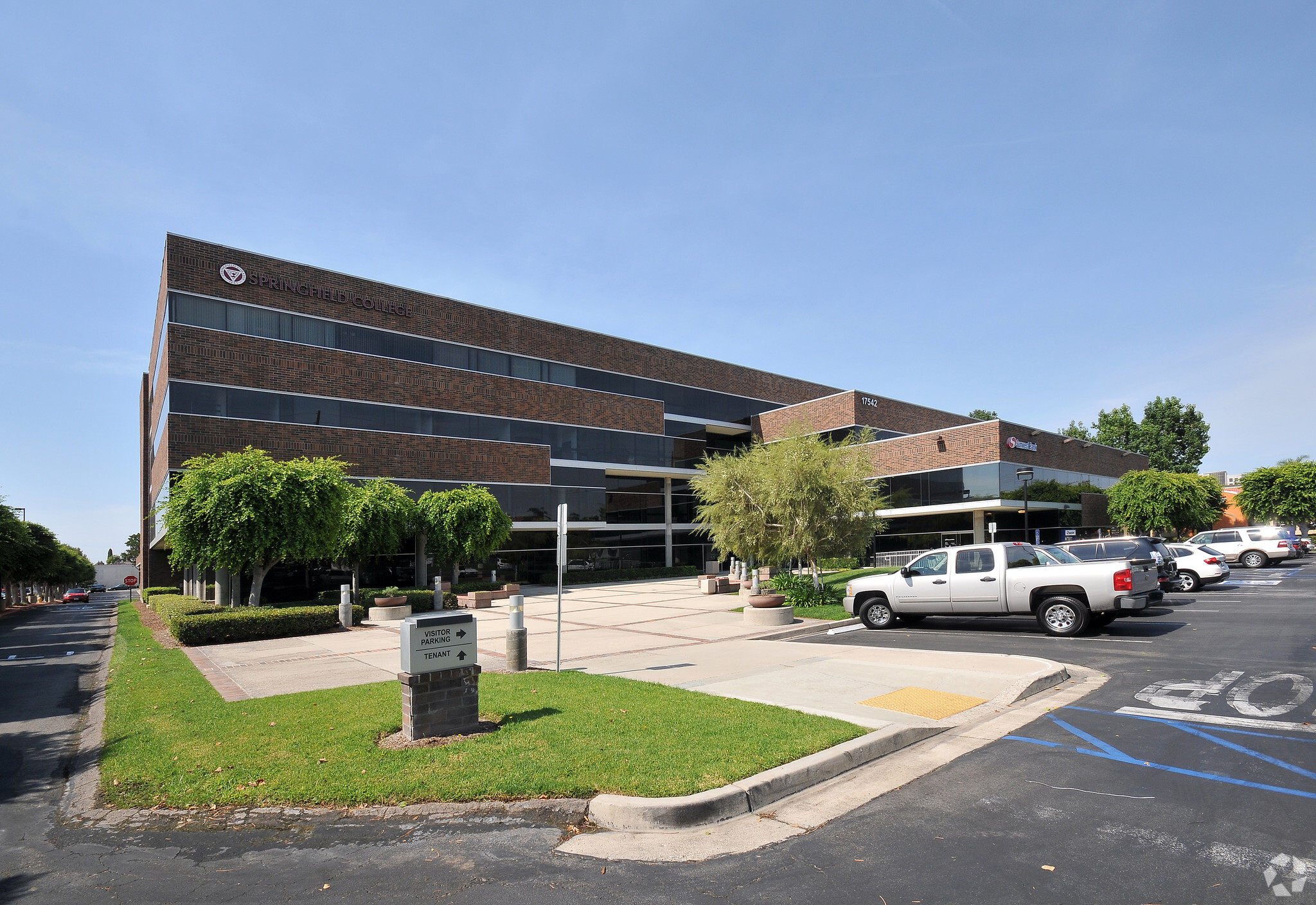 17542 E 17th St, Tustin, CA for sale Building Photo- Image 1 of 1