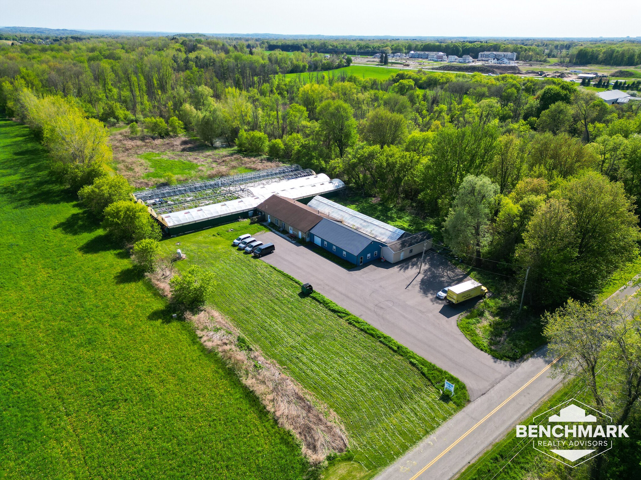 1345 Penfield Center Rd, Penfield, NY à vendre Photo du bâtiment- Image 1 de 30