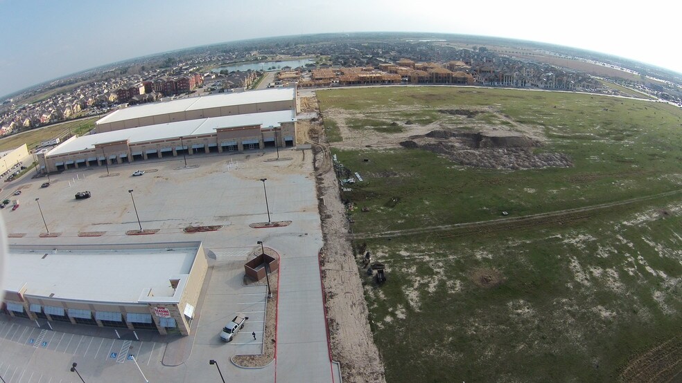 24936-24952 Katy Fwy, Katy, TX for lease - Building Photo - Image 2 of 9