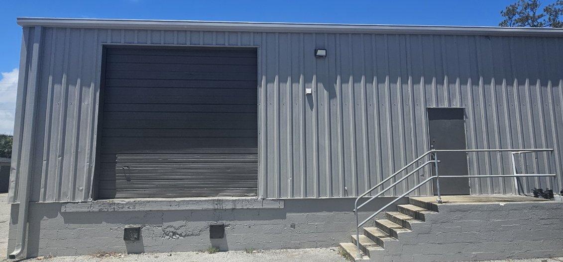 433 Walker St, Holly Hill, FL à louer Photo intérieure- Image 1 de 1