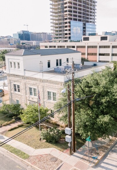614 E 12th St, Austin, TX for sale - Building Photo - Image 3 of 18