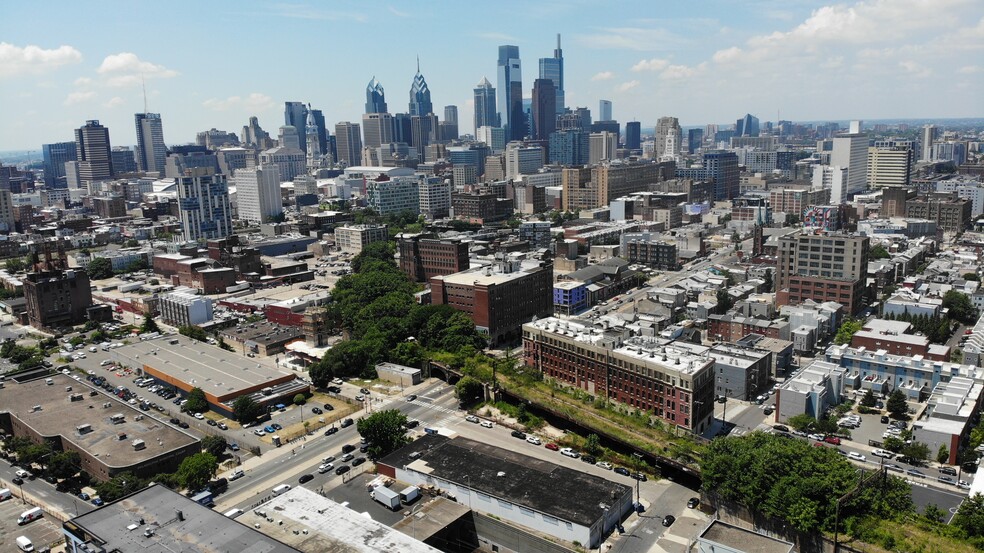 827 Spring Garden St, Philadelphia, PA for sale - Aerial - Image 3 of 4