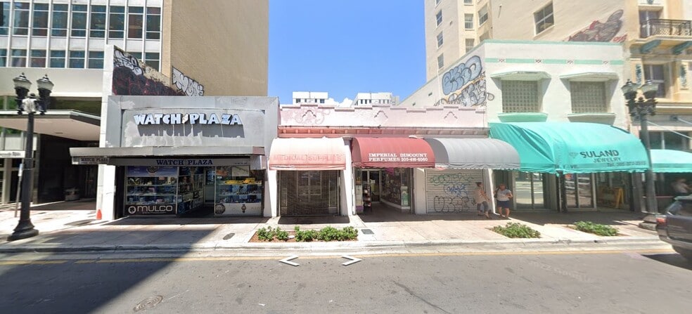 26-32 NE 1st Ave, Miami, FL for sale - Primary Photo - Image 2 of 8