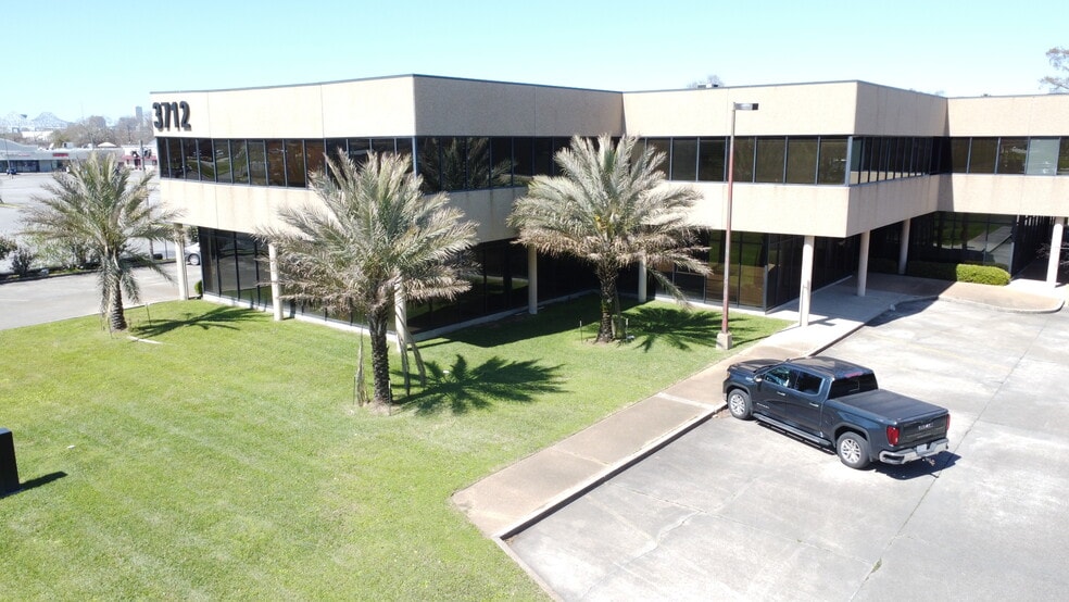 3712 MacArthur Blvd, New Orleans, LA for lease - Building Photo - Image 1 of 11