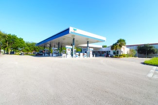 More details for 8881 Pembroke Rd, Pembroke Pines, FL - Retail for Sale