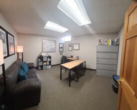 4505 N Illinois St, Swansea, IL for lease Interior Photo- Image 2 of 4