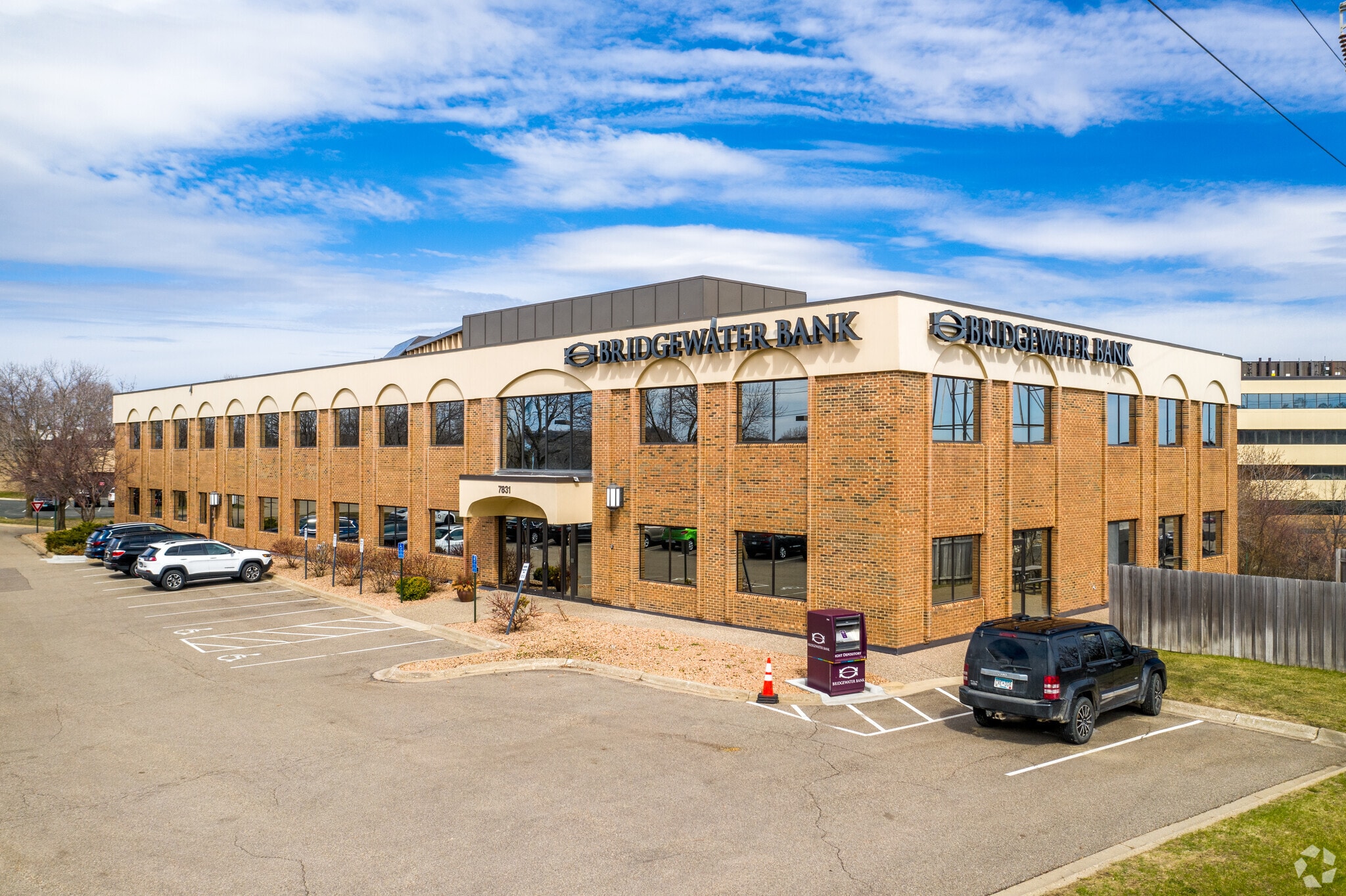 7831 E Bush Lake Rd, Bloomington, MN for lease Building Photo- Image 1 of 8
