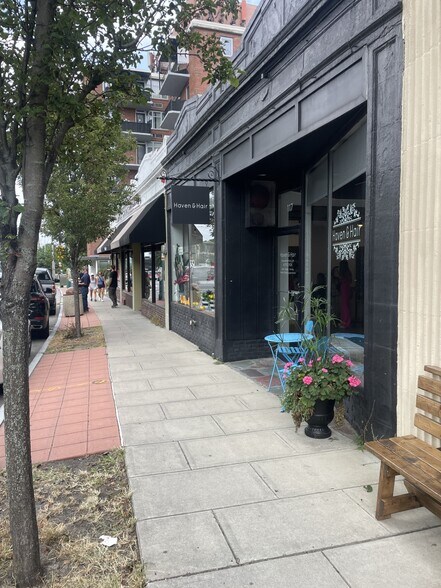 117-121 Trapelo Rd, Belmont, MA à vendre - Photo du bâtiment - Image 3 de 3