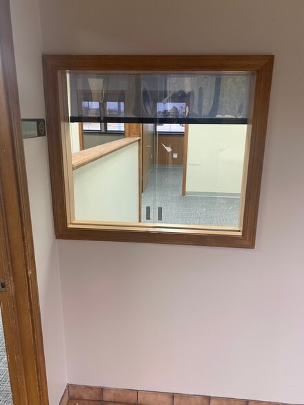 25000 N River Rd, Harrison Township, MI for lease - Interior Photo - Image 3 of 22