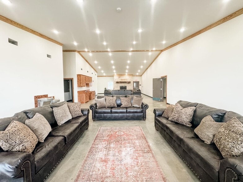 76 Sunset Ln, Oak Ridge, LA for lease - Building Photo - Image 3 of 11