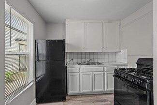Plus de détails pour 521 2nd Ave N, Texas City, TX - Multi-résidentiel à vendre