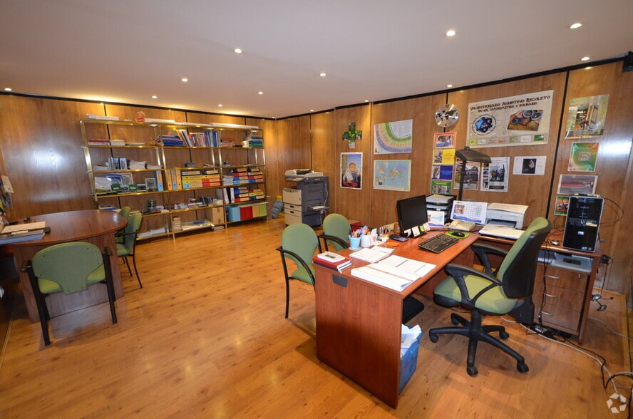 Multifamily in Madrid, Madrid for sale - Interior Photo - Image 1 of 1