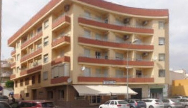 Immeuble residentiel dans El Ejido, Almería à vendre Photo du bâtiment- Image 1 de 2