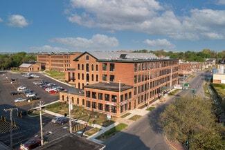 Plus de détails pour 811-827 Court St, Utica, NY - Commerce de détail à louer