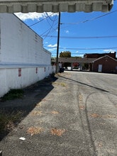 1410 Winchester Ave, Ashland, KY à louer Photo intérieure- Image 2 de 14