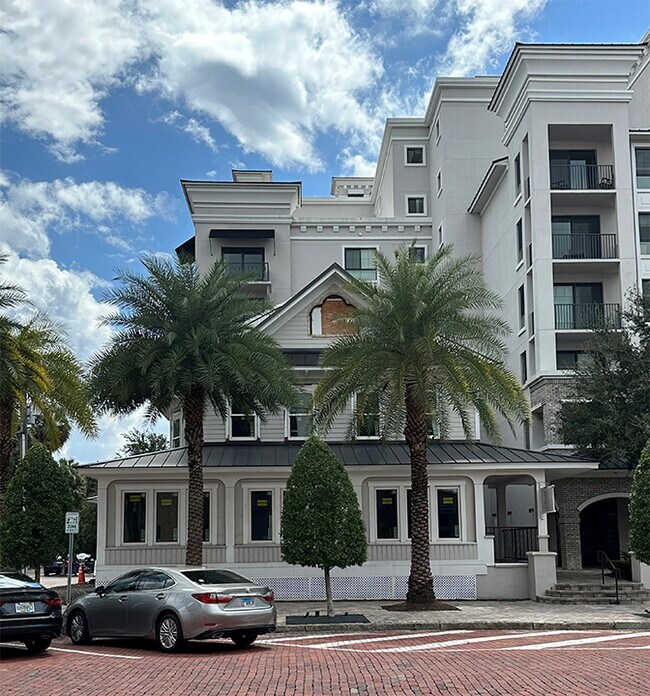 Plus de détails pour 504 W Grand Central Ave, Tampa, FL - Commerce de détail à louer