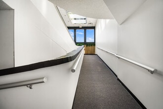 3390 Kori Rd, Jacksonville, FL for lease Interior Photo- Image 2 of 21