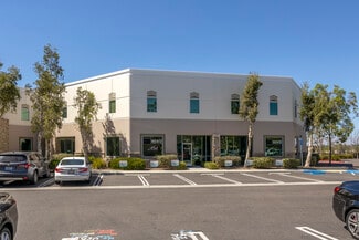 Plus de détails pour 1315 Hot Springs Way, Vista, CA - Flex à vendre