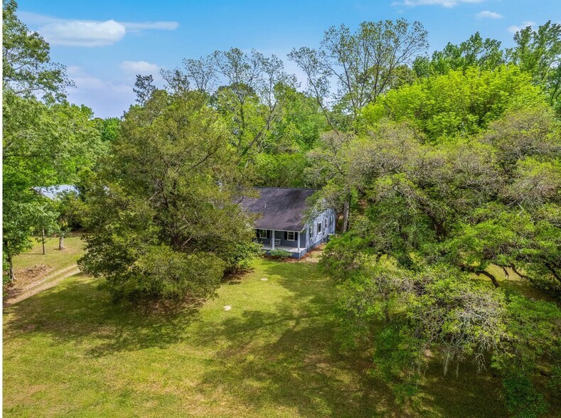 4942 Storage Rd, Meggett, SC for sale - Primary Photo - Image 1 of 6