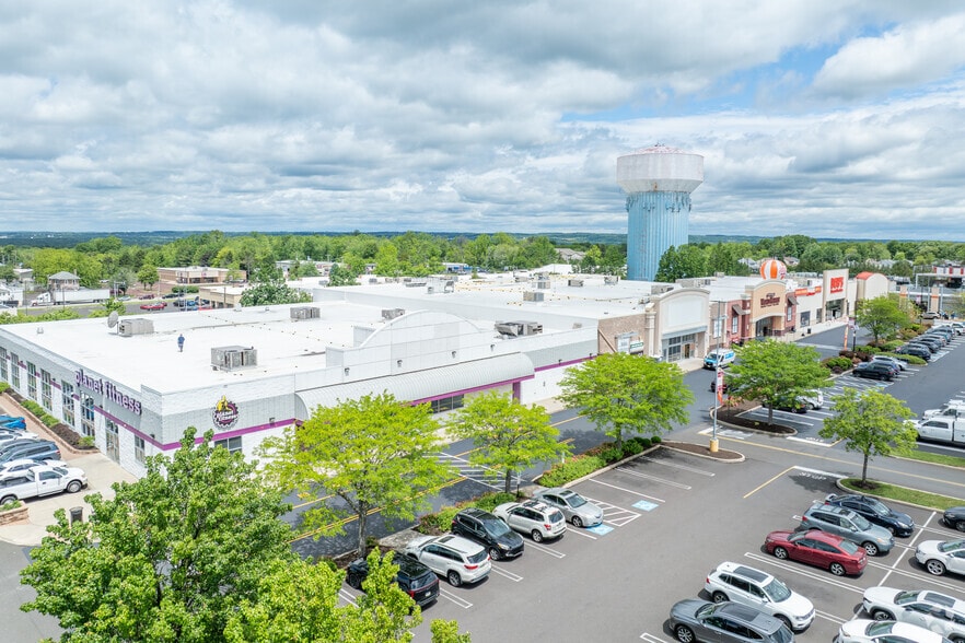 751 Horsham Rd, Lansdale, PA for sale - Building Photo - Image 3 of 3
