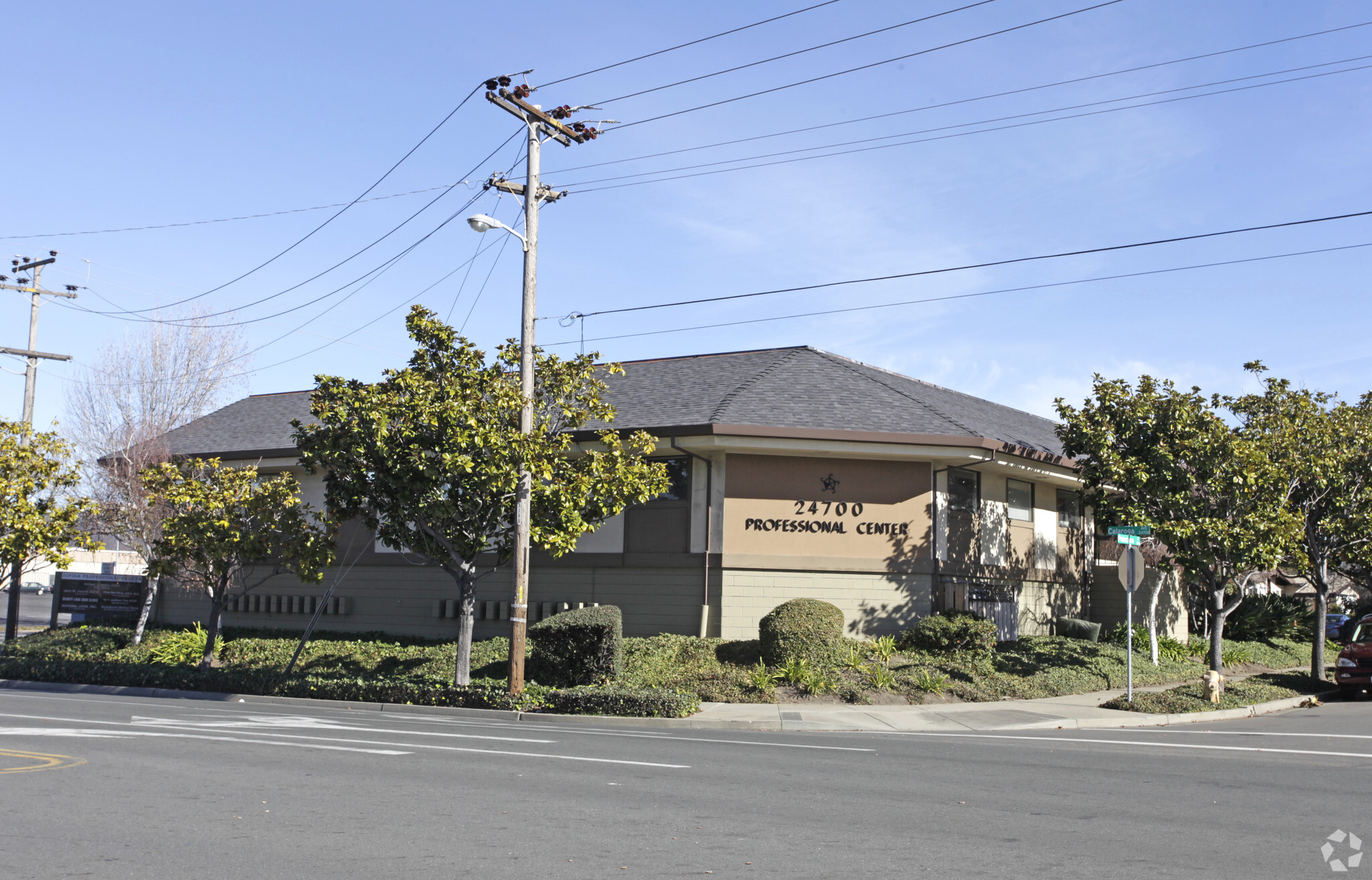 24700 Calaroga Ave, Hayward, CA for sale Primary Photo- Image 1 of 1