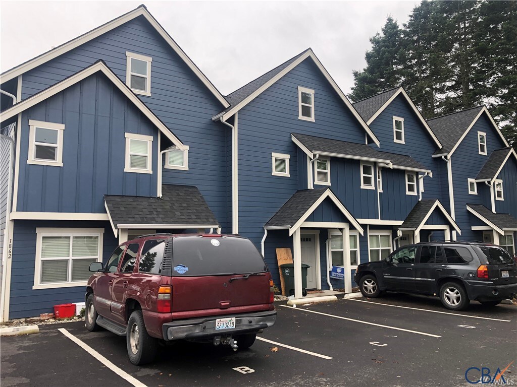 1860-1862 Trigg, Ferndale, WA à vendre Photo principale- Image 1 de 12