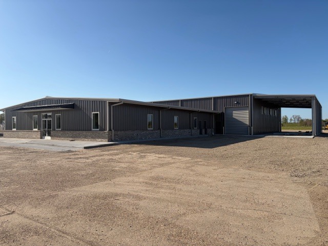 1534 US-190, Port Allen, LA à louer - Photo principale - Image 1 de 27