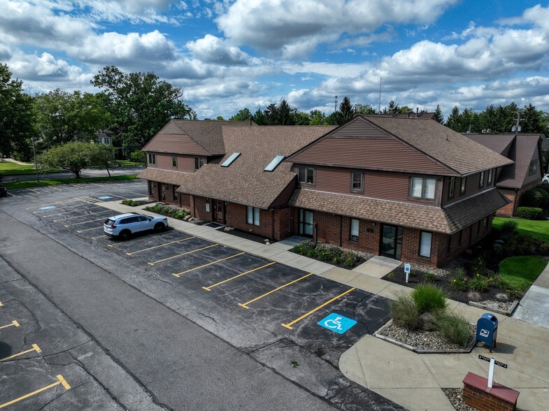 6200 Som Center Rd, Solon, OH for lease - Building Photo - Image 2 of 26