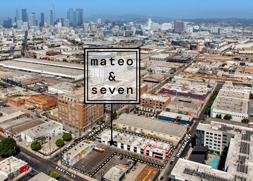 684 Mateo St, Los Angeles, CA à louer - Photo du bâtiment - Image 3 de 7