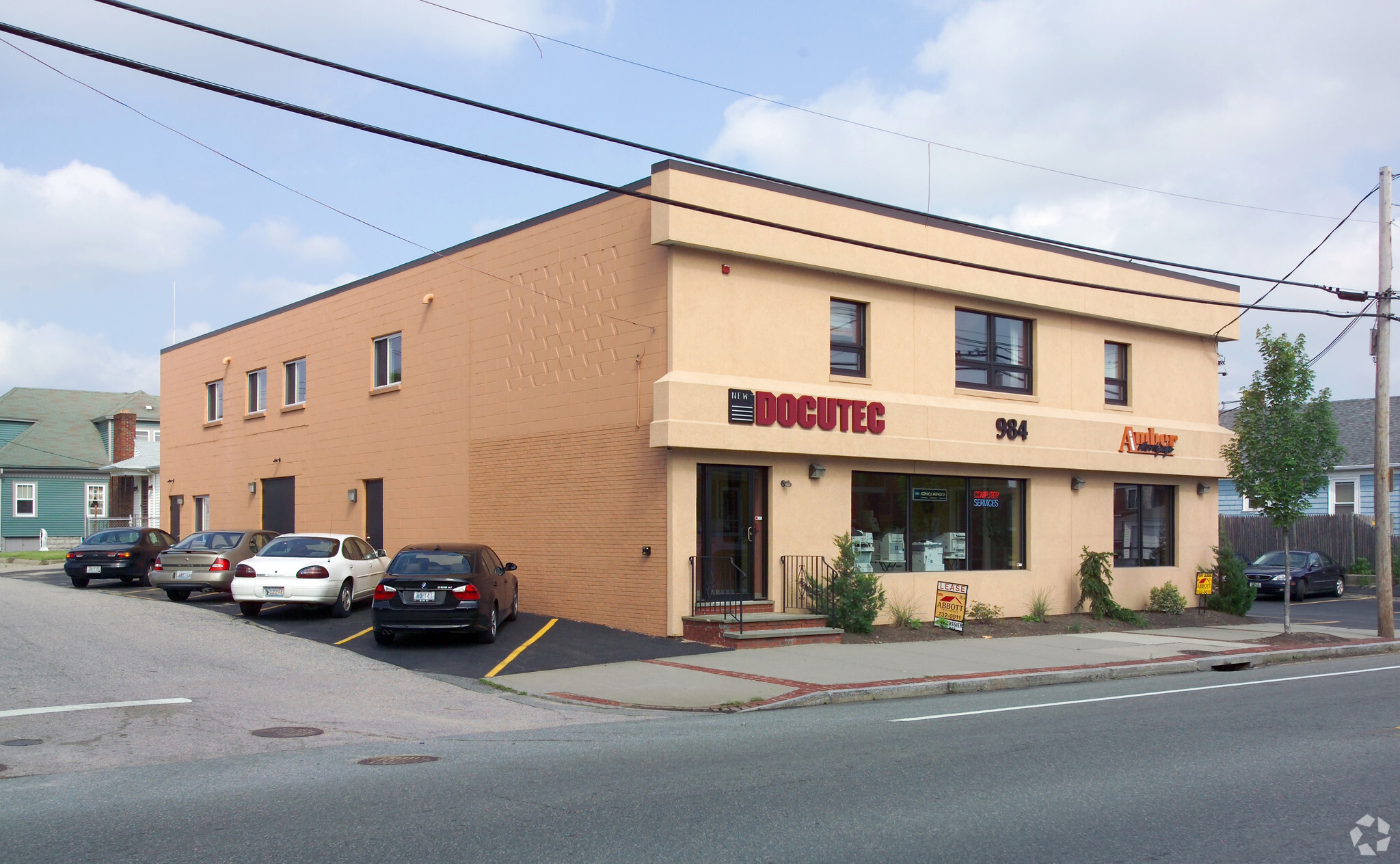 984 Charles St, North Providence, RI for lease Primary Photo- Image 1 of 44